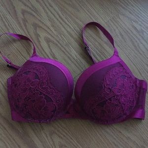 Victoria Secret very sexy push up bra